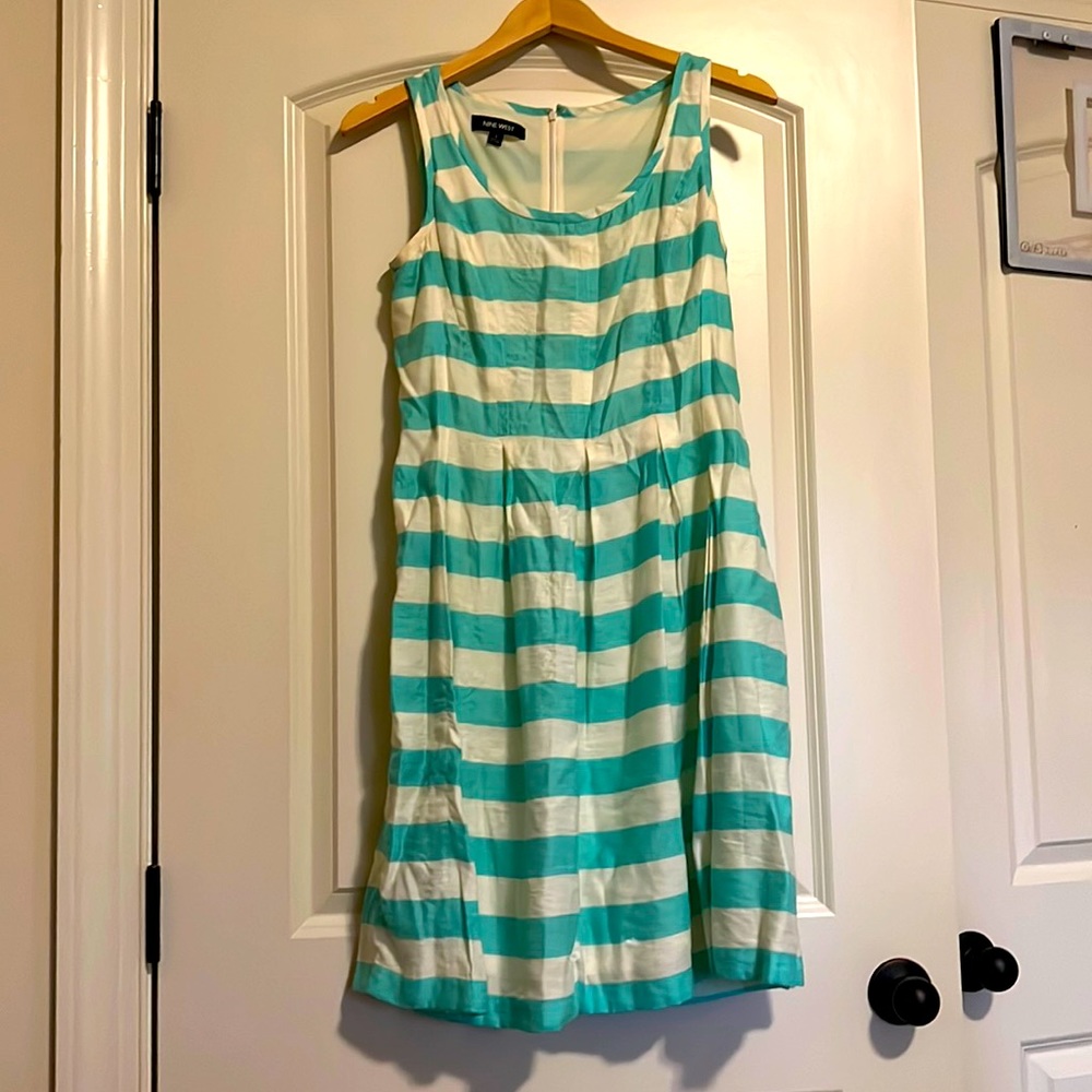 Nine West Spring Must Have - Flattering fit, perfect for family gatherings